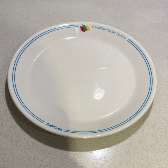 Vintage Expo 86 Vancouver Canadian Pavilion Syracuse China of Canada - Picture 1 of 10